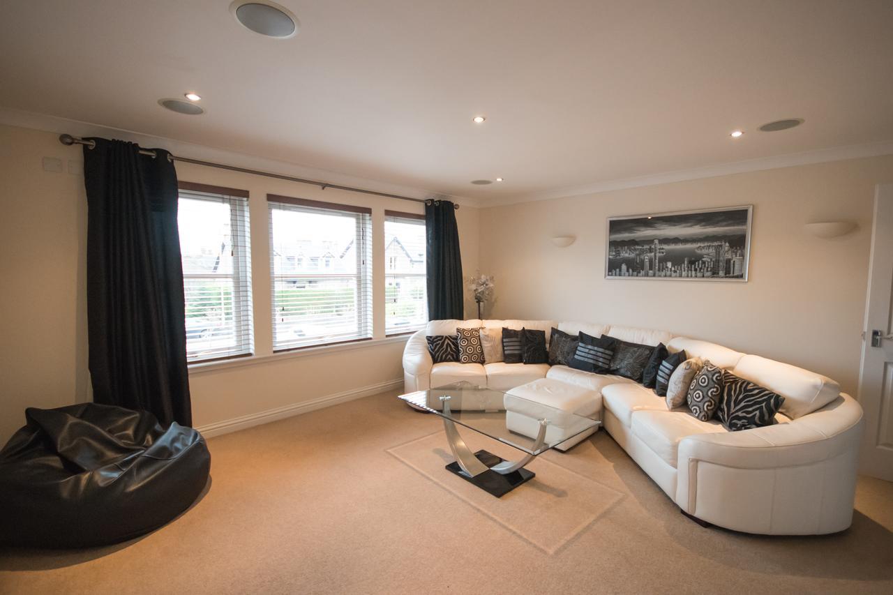 Crown Luxury Serviced Apartment Inverness Bagian luar foto